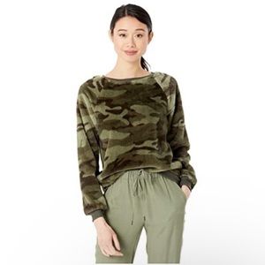 Socialite Camo Fur Pullover